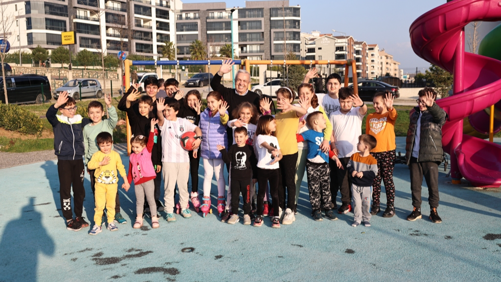 Şadi Özdemir Projeleri - Çocuklar Şadi Özdemir’den daha çok park istedi  | 