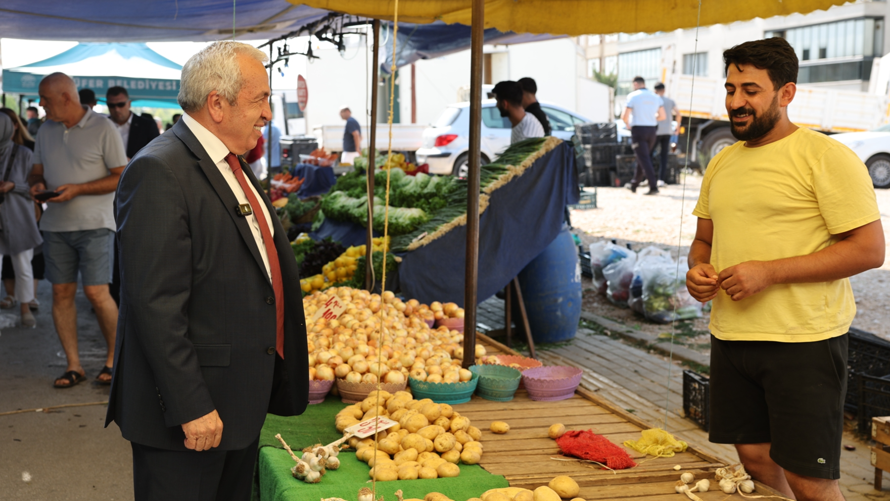 Şadi Özdemir Projeleri - Başkan Şadi Özdemir 23 Nisan’da vatandaşlarla buluştu | 