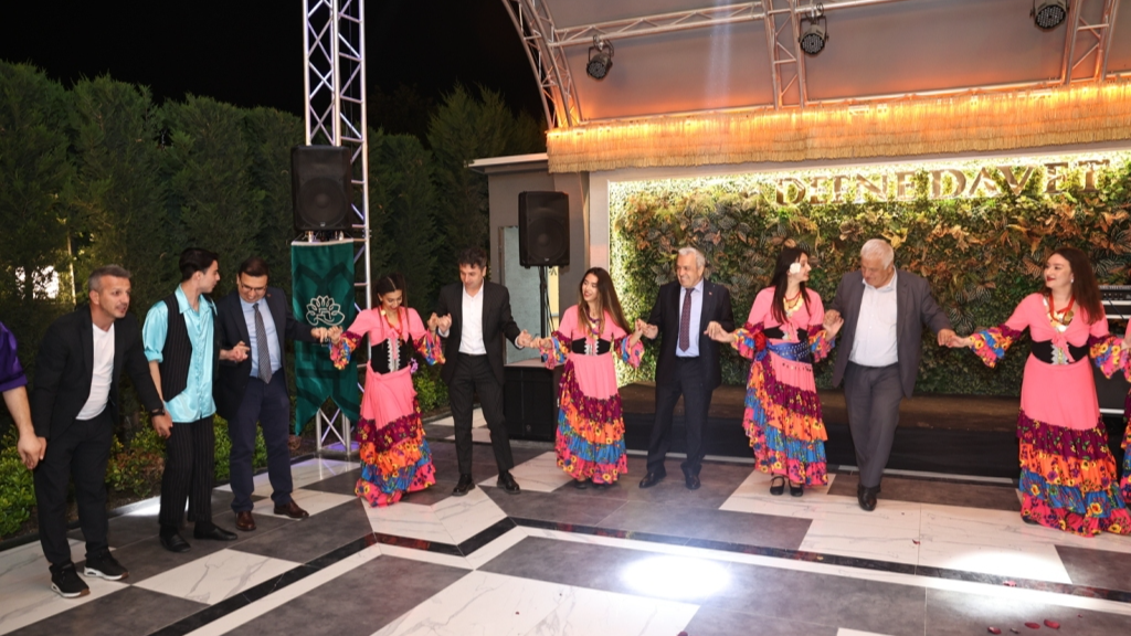 Şadi Özdemir Projeleri - Nilüfer’in kardeş kentleri yemekte buluştu  | 