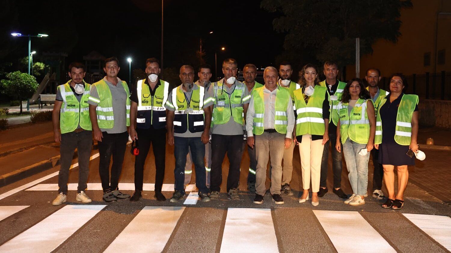 Şadi Özdemir Projeleri - Nilüfer ekipleri gece mesaisinde  | 