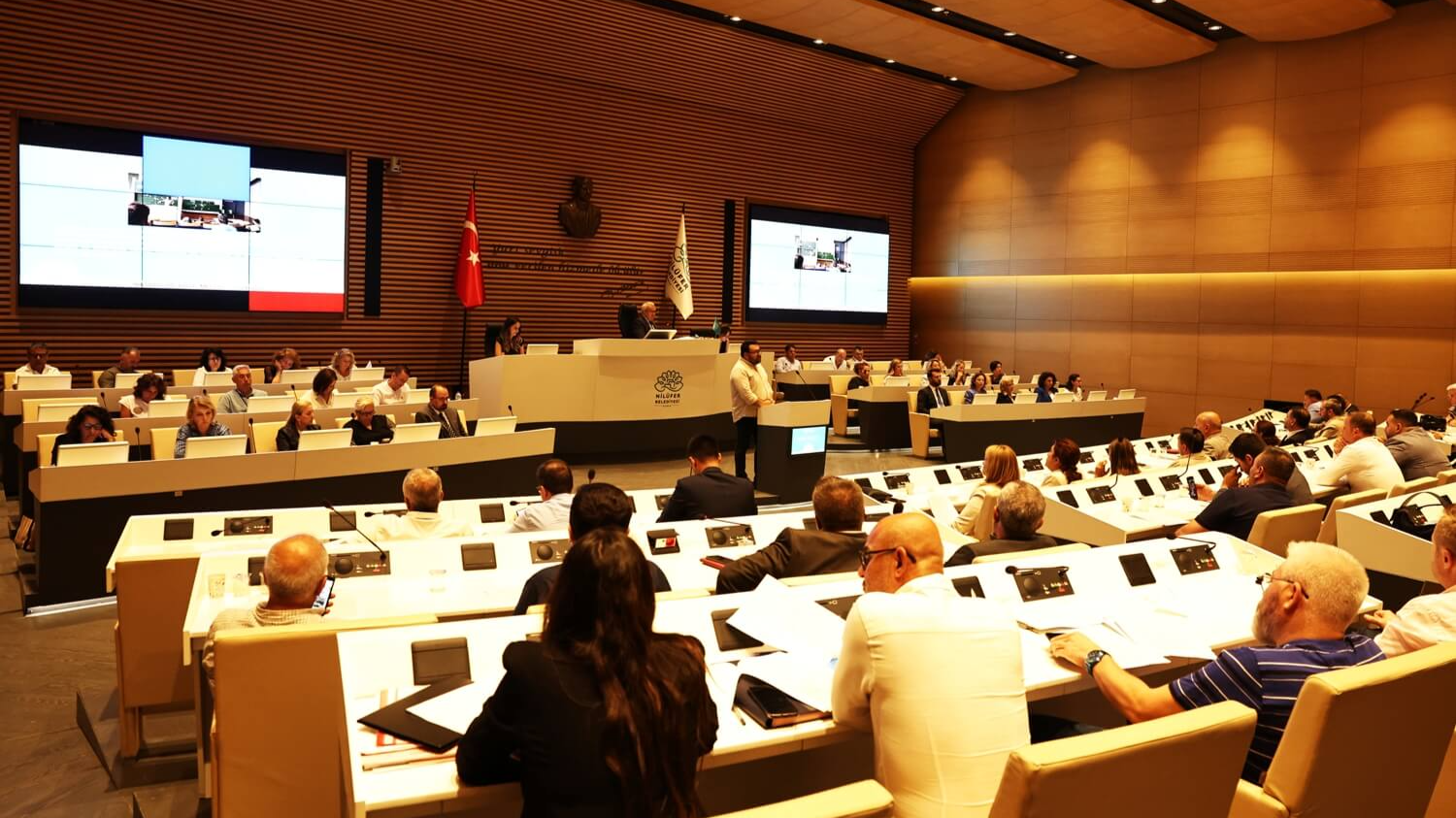 Şadi Özdemir Projeleri - Başkan Şadi Özdemir 2 aylık çalışmaları Meclis’te anlattı   | 