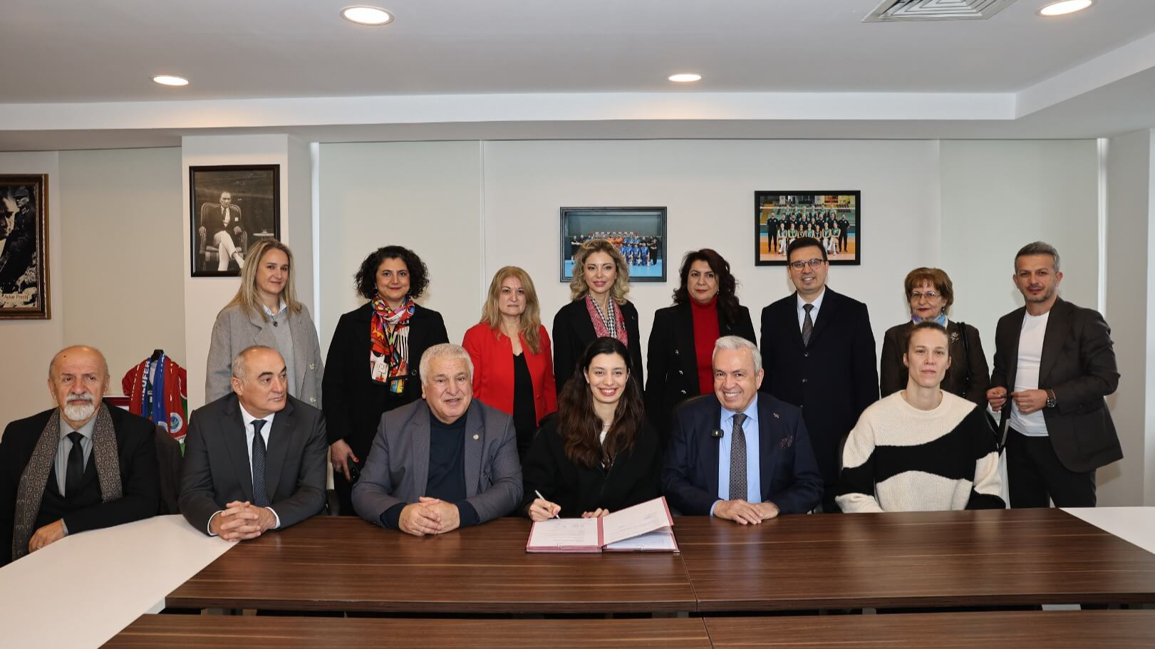 Şadi Özdemir Projeleri - Nilüfer Belediyespor Eker’e iki transfer | 