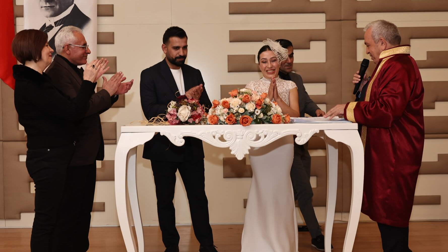 Şadi Özdemir Projeleri - Sevgililer Günü nikahları Başkan Şadi Özdemir’den  | 