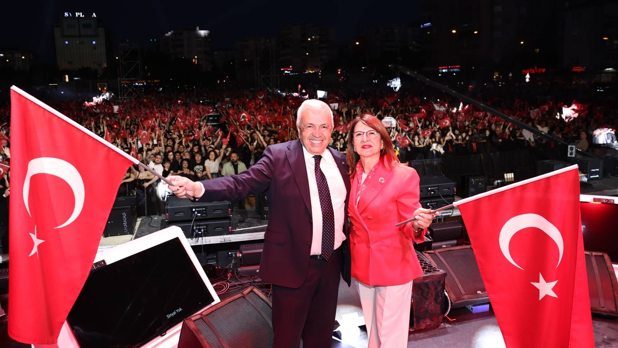 Şadi Özdemir Projeleri - 19 Mayıs, Nilüfer’de coşkuyla kutlandı | 