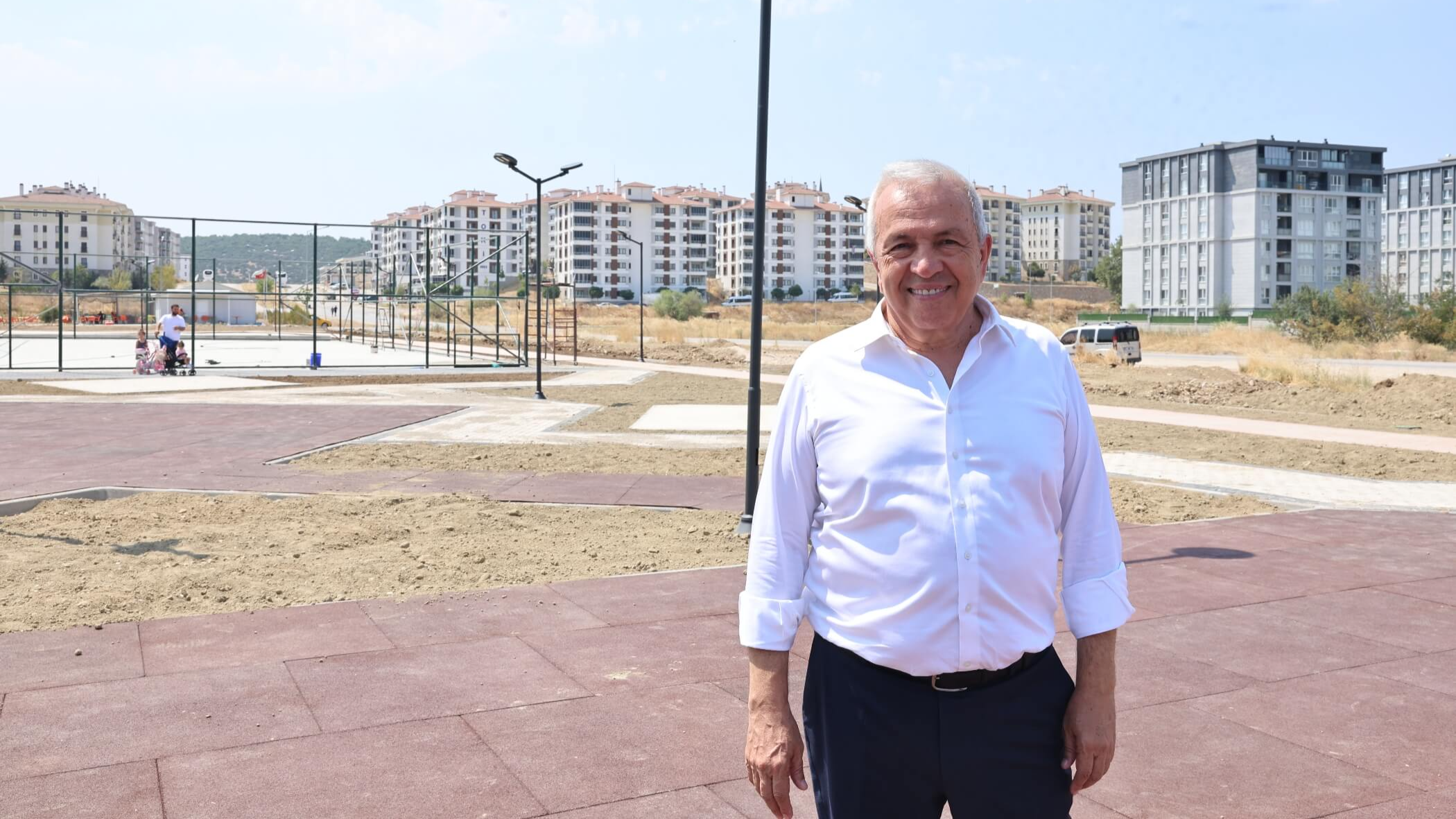 Şadi Özdemir Projeleri - Balkan Mahallesi’ndeki park açılış için gün sayıyor  | 