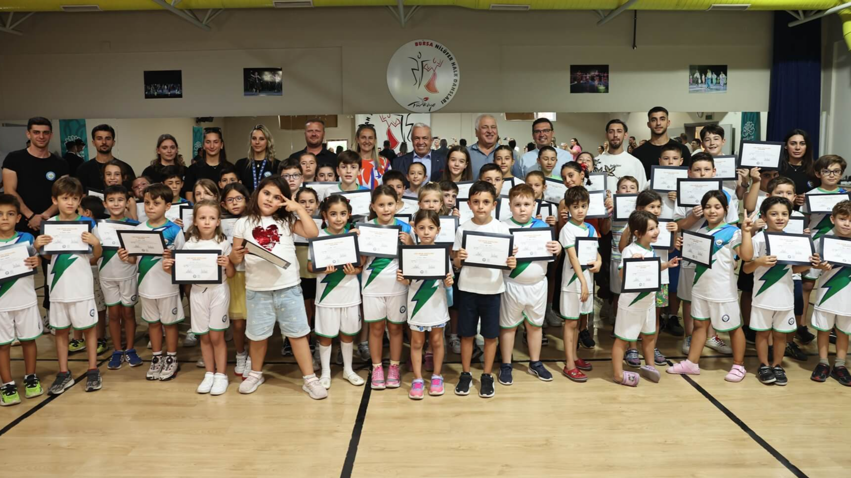 Şadi Özdemir Projeleri - Nilüfer’de 'Tam Gün Spor Etkinlikleri' renkli gösterilerle sona erdi | 