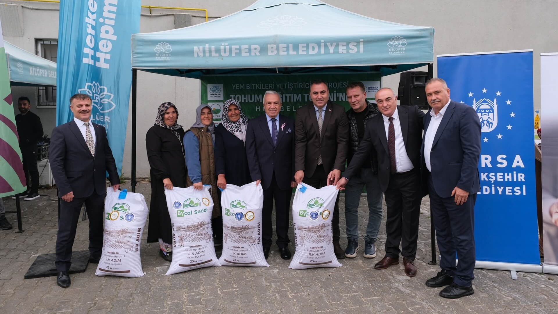 Şadi Özdemir Projeleri - Nilüfer Belediyesi’nden üreticiye İtalyan çimi tohumu desteği | 
