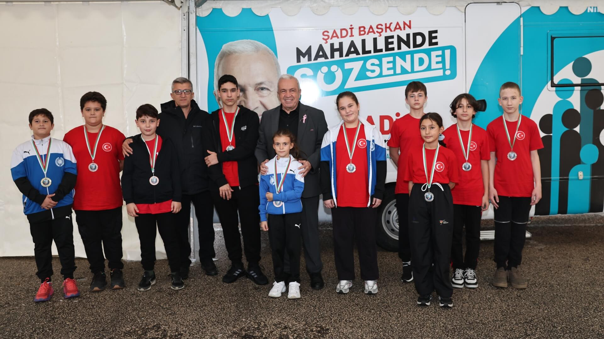 Şadi Özdemir Projeleri - Başkan Şadi Özdemir, Balkan ve Kurtuluş sakinlerini dinledi | 