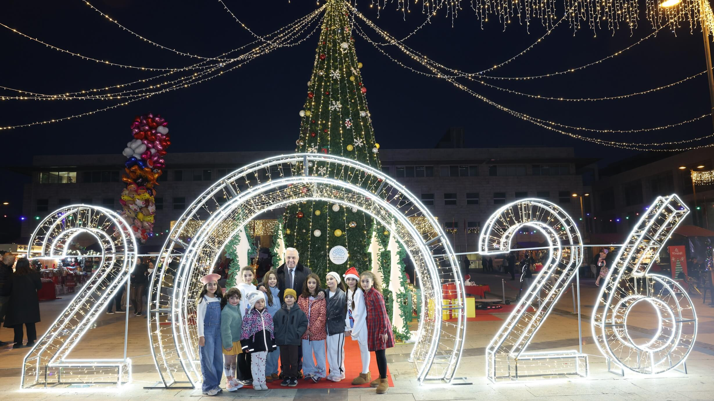 Şadi Özdemir Projeleri - Nilüfer’de yeni yıl coşkusu başladı | 