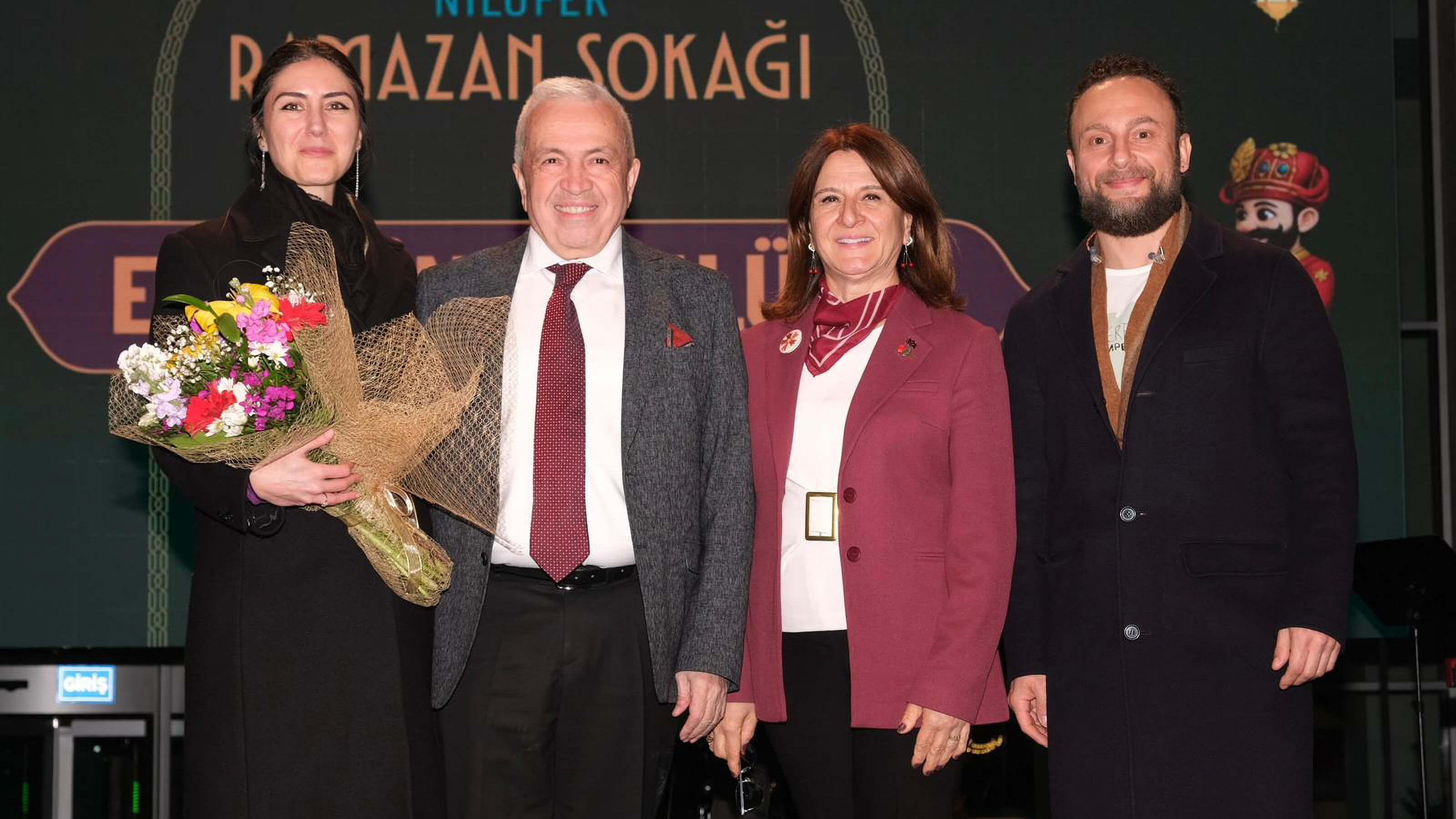 Şadi Özdemir Projeleri - Nilüfer Ramazan Sokağı’nda Ezginin Günlüğü ile unutulmaz gece | 