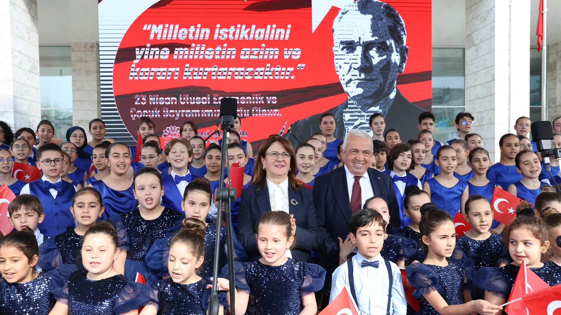 Şadi Özdemir Projeleri - Nilüfer’de Cumhuriyet Meydanı çocukların oldu | 