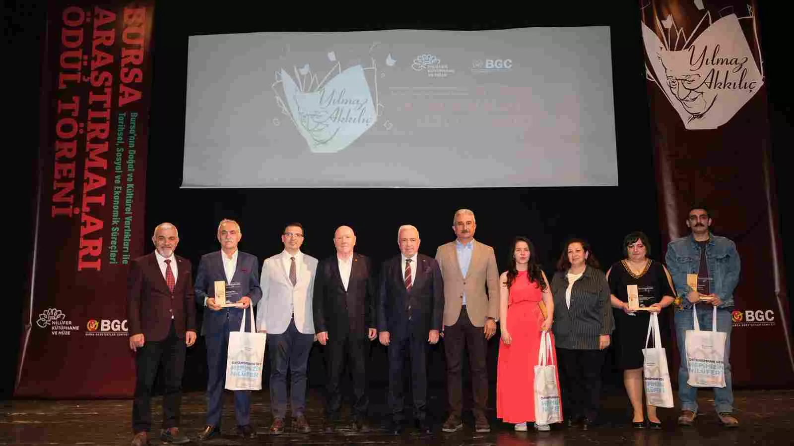 Şadi Özdemir Galeri - 28 Nisan 2026 Fotoğraflar - Yılmaz Akkılıç Bursa Araştırmaları Ödül Töreni