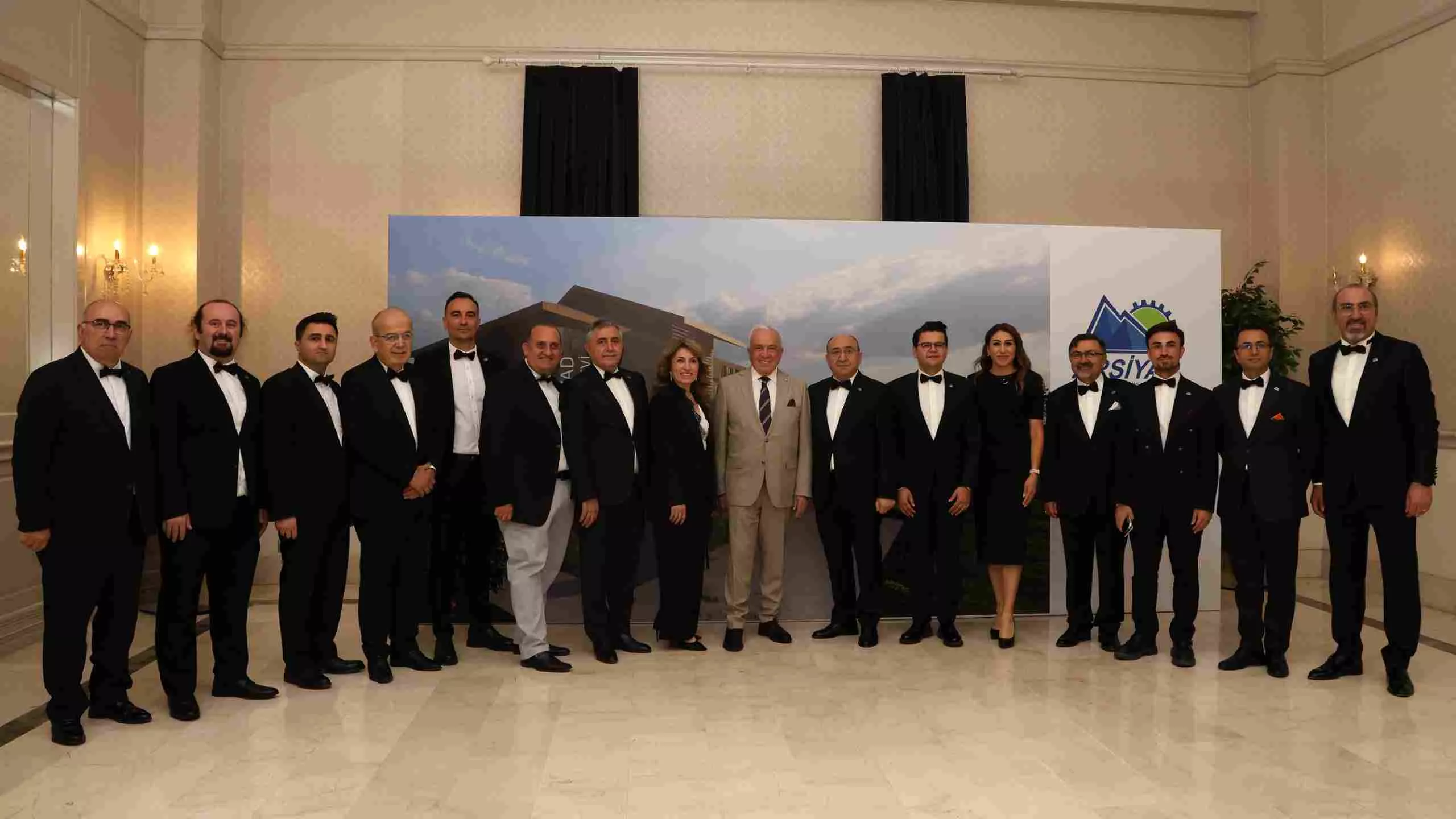 Şadi Özdemir Galeri - 26 Haziran 2026 Fotoğraflar - Artvin Evi Dayanışma Gecesi