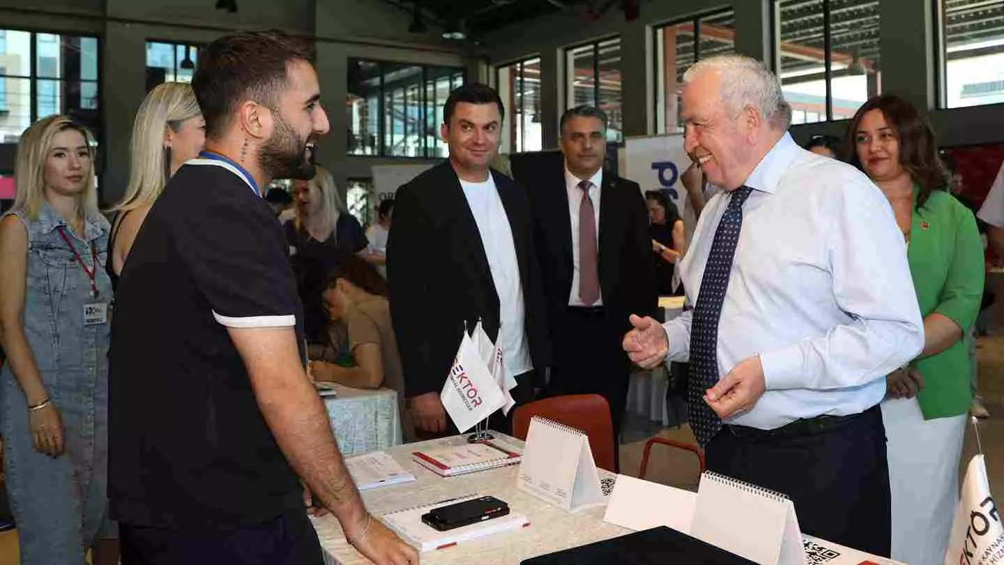 Şadi Özdemir Galeri - 27 Haziran 2026 Fotoğraflar - Nilüfer İstihdam Buluşması
