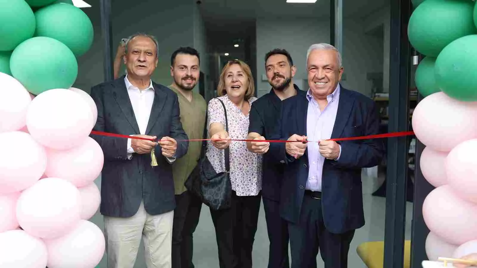 Şadi Özdemir Galeri - 25 Temmuz 2026 Fotoğraflar - Diamond Nox Ataevler Veteriner Kliniği Açılışı