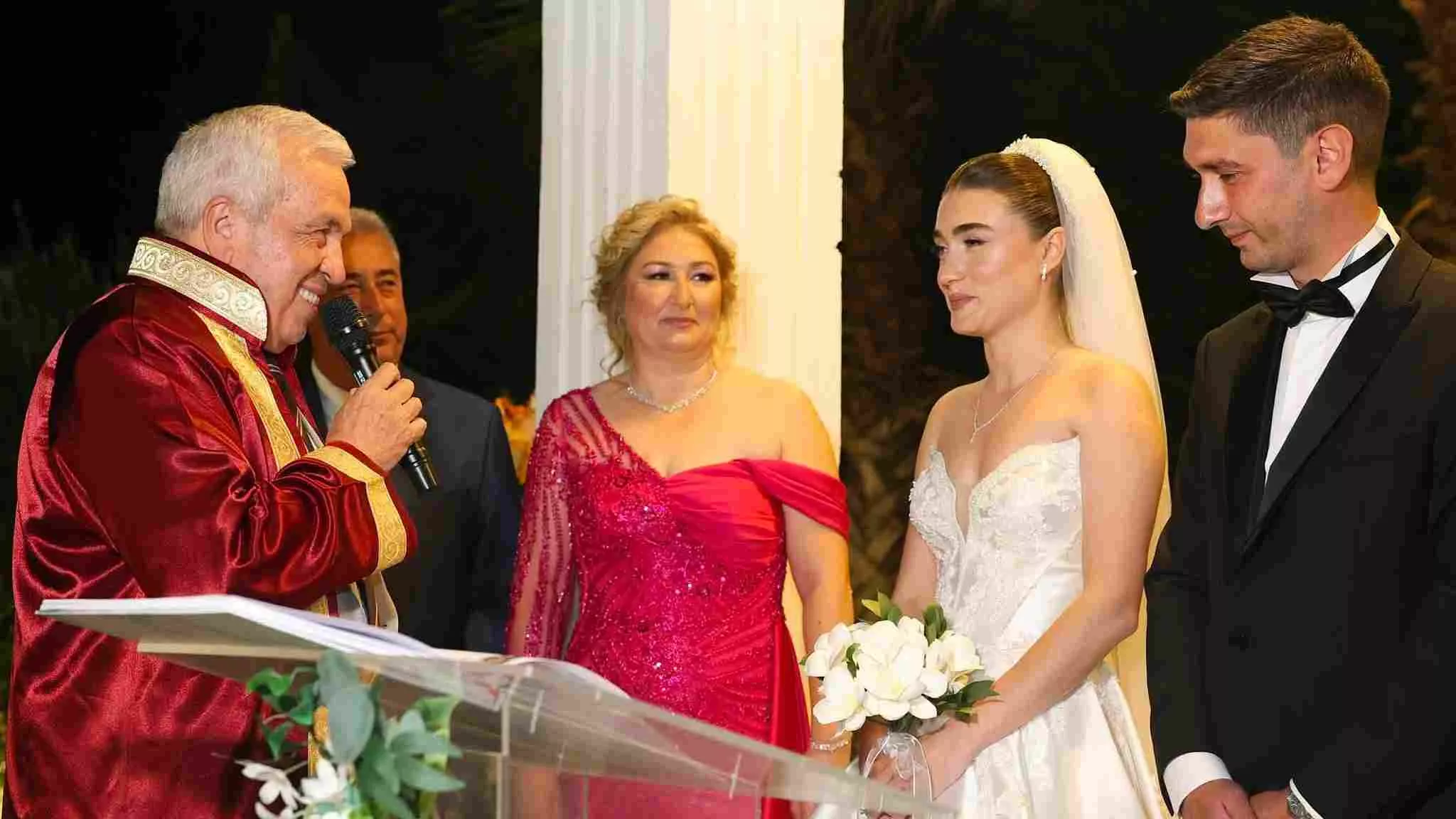 Şadi Özdemir Galeri - 1 Ağustos 2026 Fotoğraflar - Nikah Törenleri