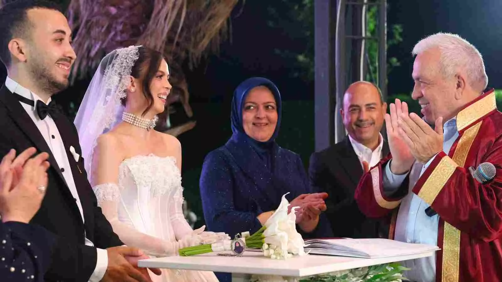 Şadi Özdemir Galeri - 16 Ağustos 2026 Fotoğraflar - Nikah Törenleri