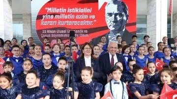 Şadi Özdemir Haberleri - Nilüfer’de Cumhuriyet Meydanı çocukların oldu | 