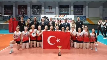 Şadi Özdemir Haberleri - Nilüfer Uluslararası Spor Şenlikleri ‘Kardeş Kentler Turnuvası’ ile sona erdi  | 