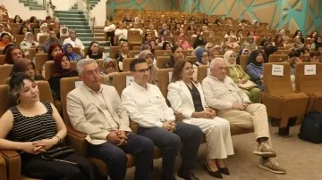 Şadi Özdemir Haberleri - Nilüferli kadınlar yılın yazarını şiirleri ile andı | 